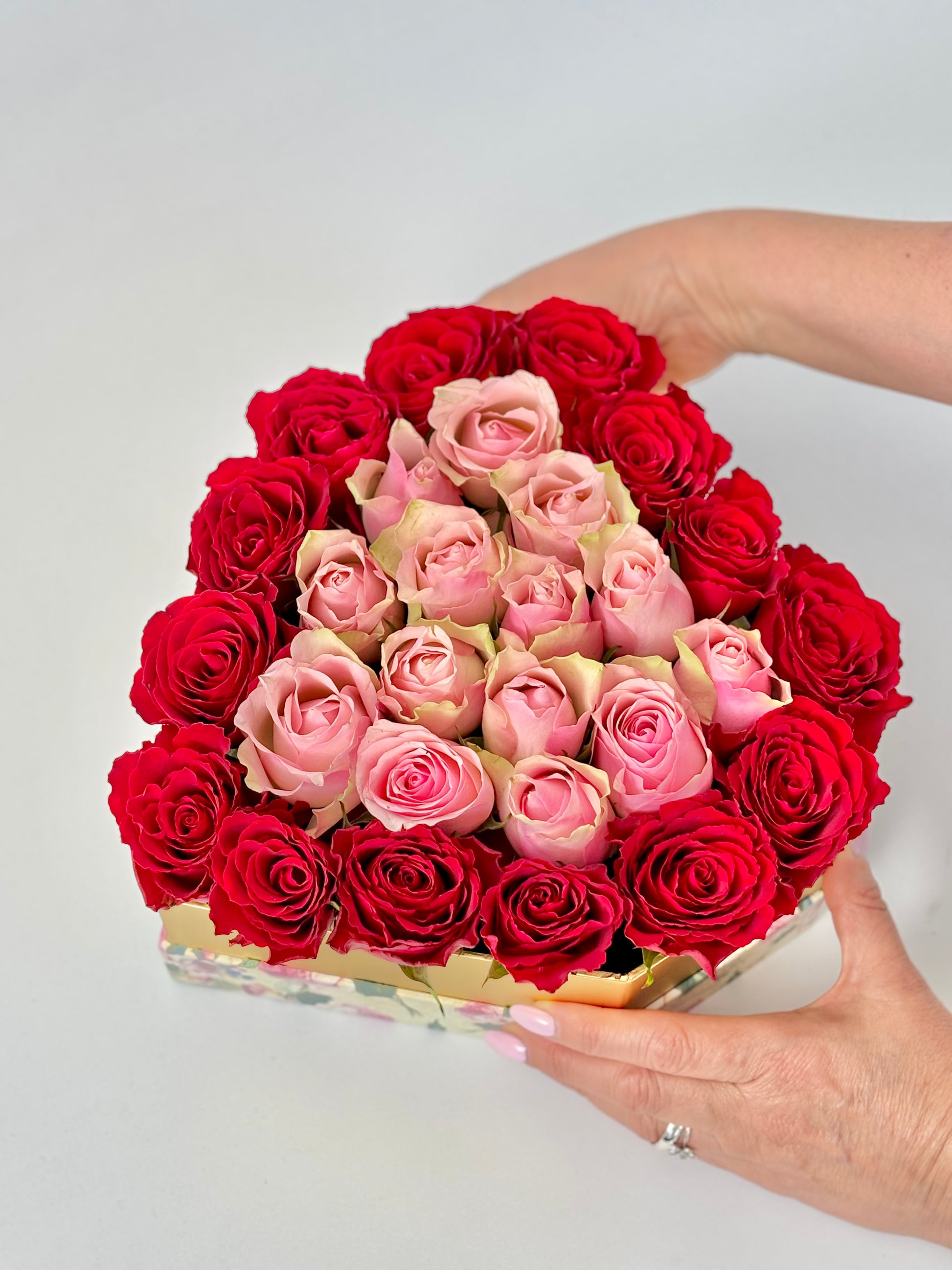 Love Box - Pink and Red Roses - Rose Delivery Sydney