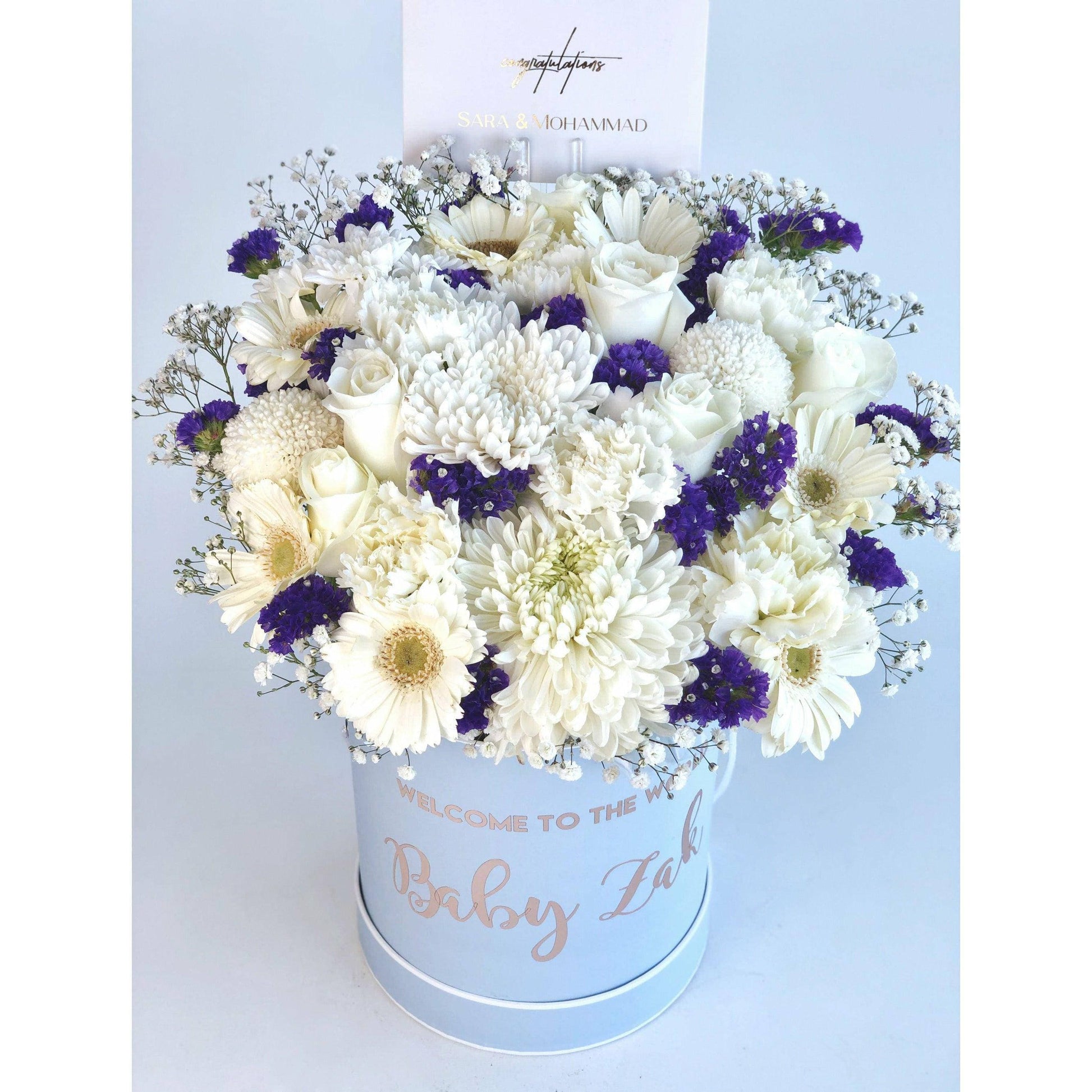 Blue and White blooms - Officeflower