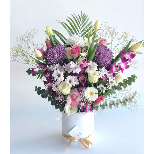 arrangement and bouquet, secret garden   - Officeflower